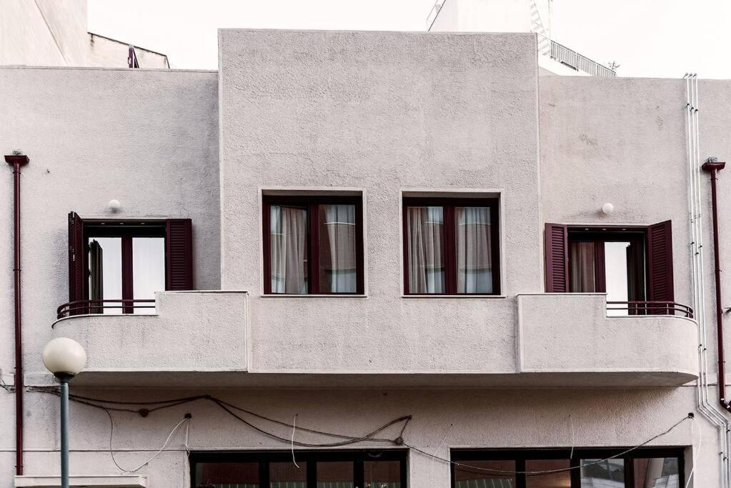 אתונה Όμορφο Δίχωρο Διαμέρισμα Στο Γκάζι מראה חיצוני תמונה